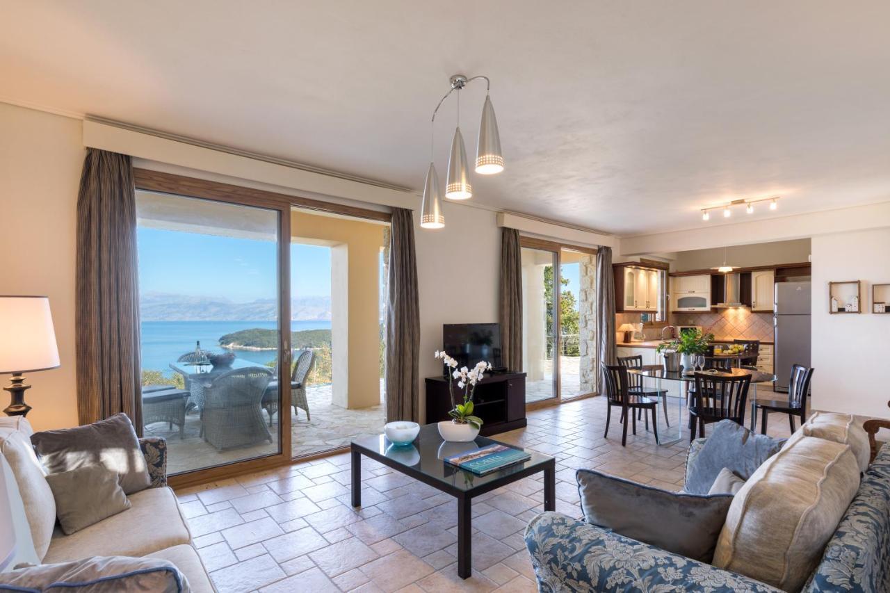 Villa Pietra Gialla By Rodostamo Collection Kassiopi Extérieur photo